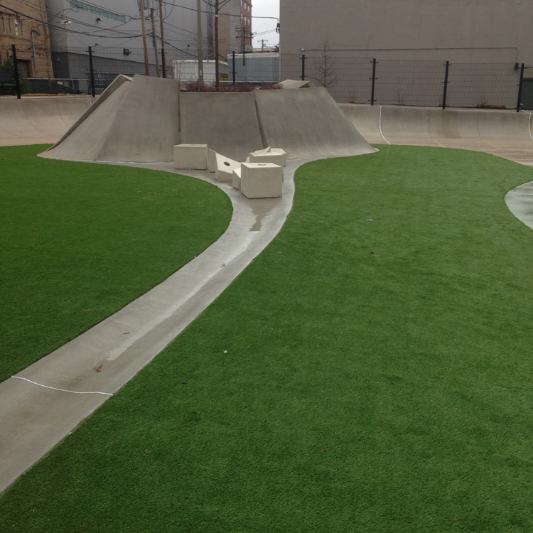 Fred Anderson DFA off-leash dog park in Downtown / South Loop, Chicago