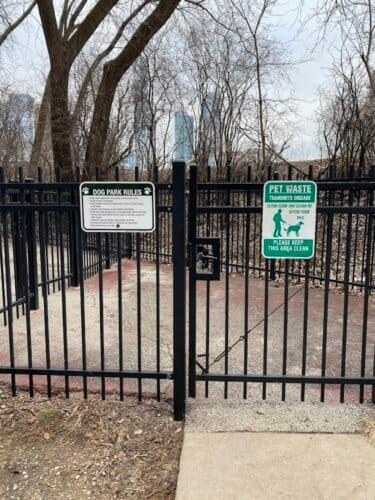Indiana & 16th St Dog Park off-leash dog park in South Side / Bridgeport / Bronzeville, Chicago
